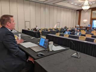 PXL_20220127_232112140.MP PXL_20220127_232112140.MP