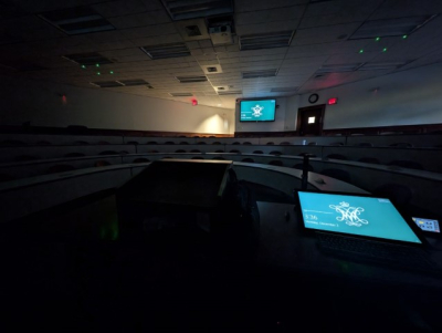 PXL_20241202_203637810 PXL_20241202_203637810